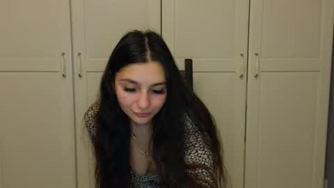 Niki online show from 1, 12, 2025