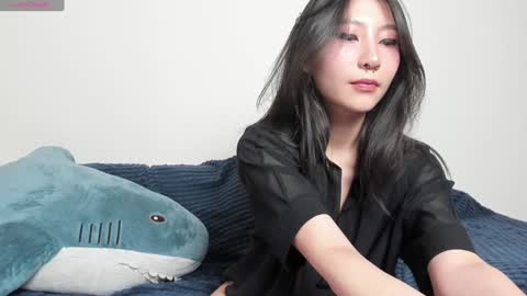 Snapshot of _yuriko chatting on 30, 12, 2024 Mia online show from 30, 12, 2024