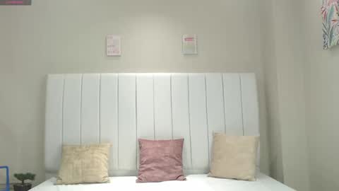 _zoe_69 online show from 18, 9, 2025