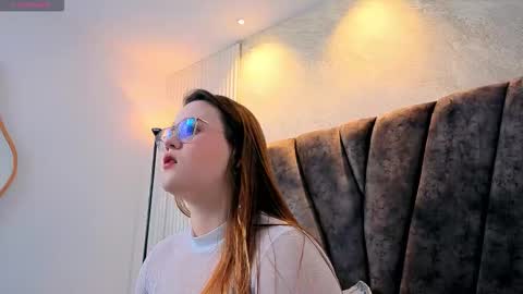 Snapshot of _zoe_boobs_ chatting on 8, 2, 2026 zoe online show from 8, 2, 2026