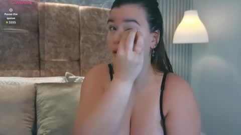 Snapshot of _zoe_boobs_ chatting on 4, 3, 2026 zoe online show from 4, 3, 2026