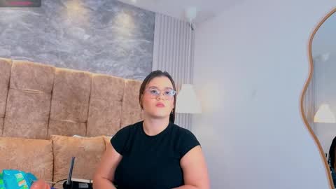 Snapshot of _zoe_boobs_ chatting on 13, 3, 2026 zoe online show from 13, 3, 2026