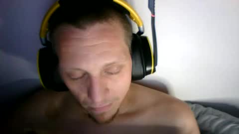 A Bored Dragon online show from 5, 11, 2025