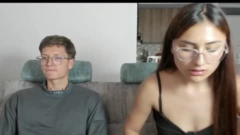A Sexy Couple online show from 17, 2, 2025