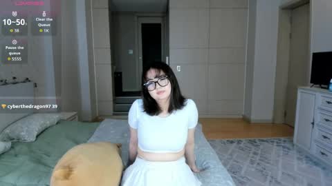 Ari online show from 11, 4, 2026