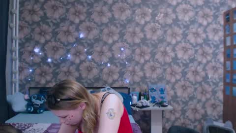 Snapshot of aalicebubble chatting on 10, 2, 2026 Alice online show from 10, 2, 2026