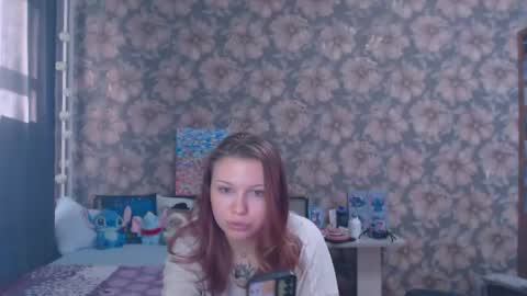 Snapshot of aalicebubble chatting on 13, 4, 2026 Alice online show from 13, 4, 2026