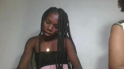 Snapshot of aangevelo chatting on 16, 11, 2025 aangevelo online show from 16, 11, 2025