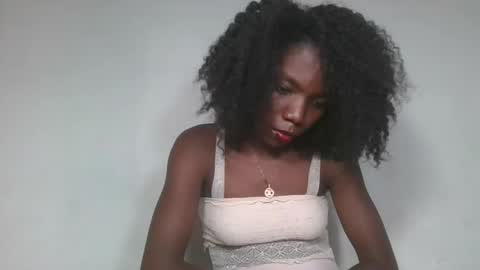 Snapshot of aangevelo chatting on 20, 11, 2025 aangevelo online show from 20, 11, 2025