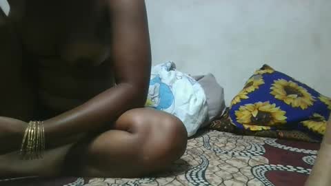 Snapshot of aangevelo chatting on 27, 11, 2025 aangevelo online show from 27, 11, 2025