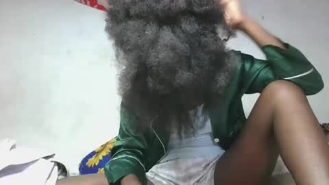 Snapshot of aangevelo chatting on 28, 11, 2025 aangevelo online show from 28, 11, 2025