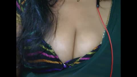 Snapshot of aaradhya_sexy_88 chatting on 27, 1, 2025 aaradhya_sexy_88 online show from 27, 1, 2025