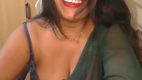 Snapshot of aaradhya_sexy_88 chatting on 8, 10, 2025 aaradhya_sexy_88 online show from 8, 10, 2025