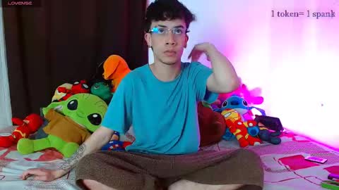 aaron online show from 18, 12, 2025