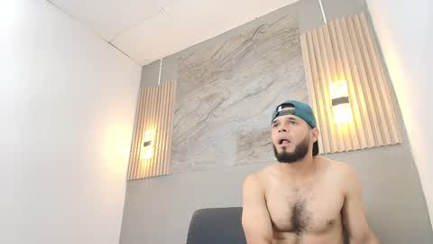 aron online show from 26, 11, 2025