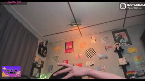 Snapshot of aaron_darkus chatting on 14, 11, 2025 Aaron online show from 14, 11, 2025