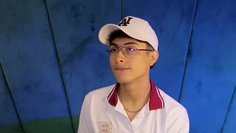 Aaron Ezequiel online show from 12, 10, 2025