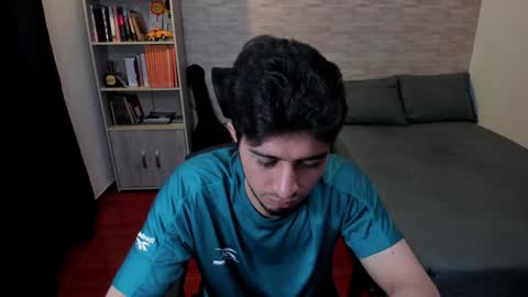 Aaron online show from 23, 1, 2025