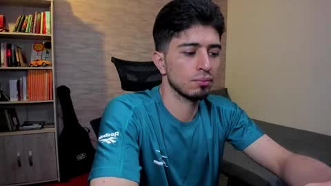 Aaron online show from 7, 3, 2025