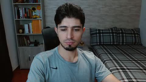 Aaron online show from 23, 10, 2025