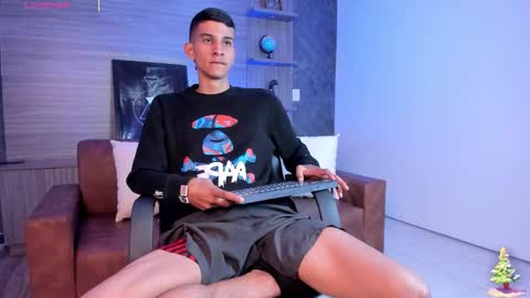 Aaron online show from 17, 12, 2025