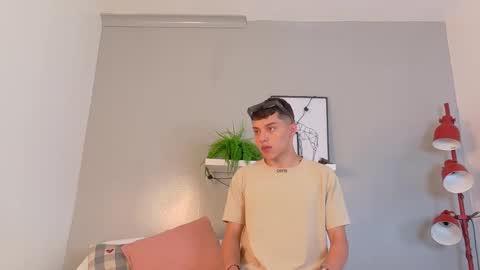 AARON  online show from 27, 9, 2025