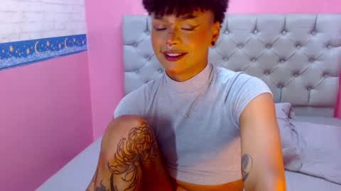 im NiallDun online show from 10, 12, 2024