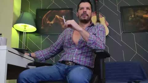 Aaron online show from 13, 1, 2026