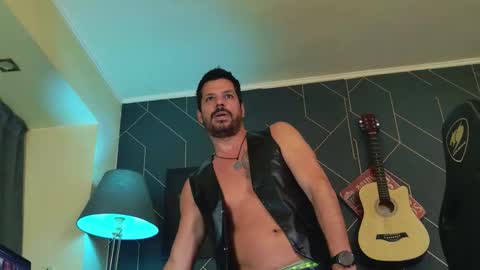 Snapshot of aaronbomer chatting on 8, 3, 2026 Aaron online show from 8, 3, 2026