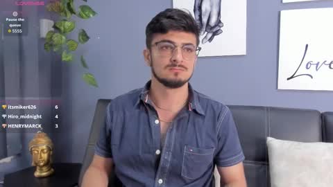 aaronfuentes7 online show from 13, 9, 2025