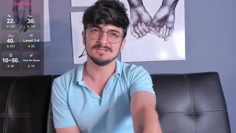 aaronfuentes7 online show from 7, 10, 2025