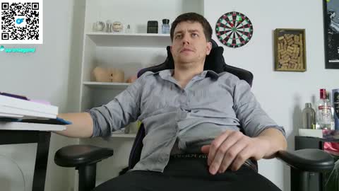 Aaron  online show from 11, 9, 2025