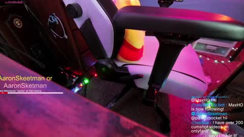 Aaron Skeetman online show from 28, 1, 2025