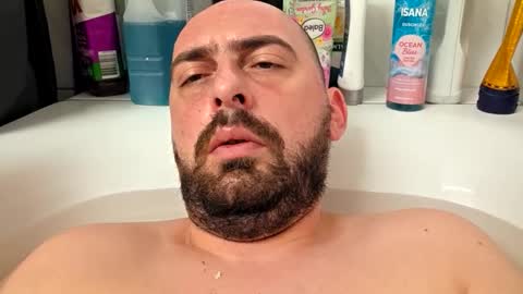 Snapshot of abas1986 chatting on 6, 1, 2026 abas1986 online show from 6, 1, 2026