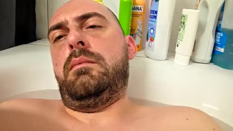 Snapshot of abas1986 chatting on 10, 3, 2026 abas1986 online show from 10, 3, 2026