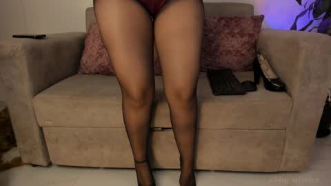 Abbey  IG abby allenn  04 December Online at  I will be on vacation dont forget me  See you soon   online show from 2, 10, 2025