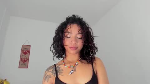 Lucia  online show from 7, 2, 2025