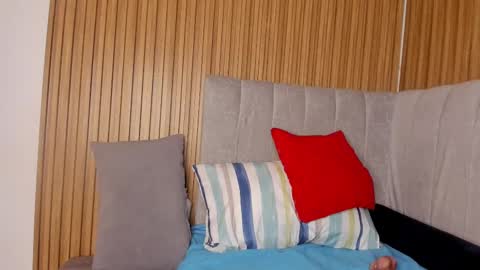 abby_swett1 online show from 9, 10, 2025