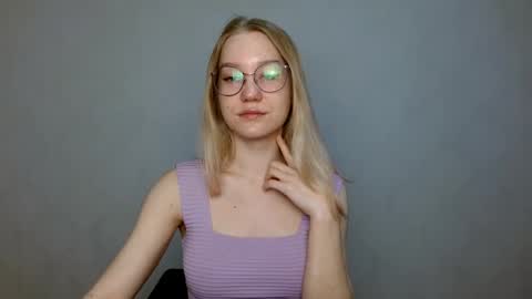 Abby Lovense is active online show from 2, 3, 2025