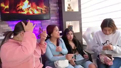Snapshot of abella_as_ chatting on 3, 10, 2025 abella_as_ online show from 3, 10, 2025