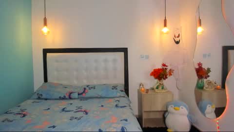  Abella and Kendra  online show from 29, 10, 2025