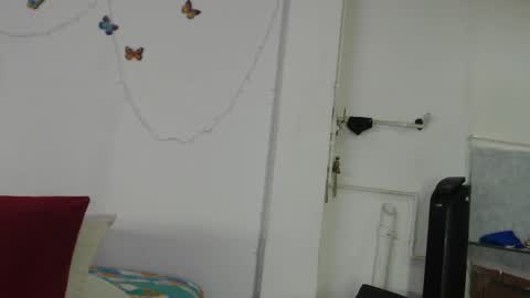 abigail_jhonss online show from 1, 2, 2025