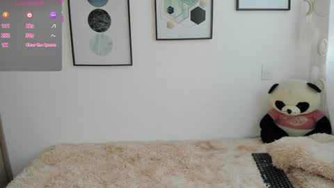 Snapshot of abigail_w chatting on 21, 10, 2025 abigail online show from 21, 10, 2025