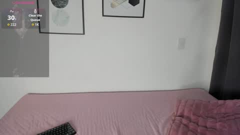 Snapshot of abigail_w chatting on 18, 3, 2026 abigail online show from 18, 3, 2026