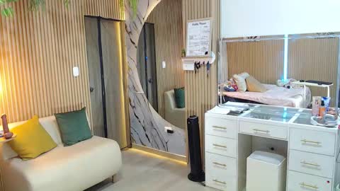 abigailowensss online show from 24, 2, 2026