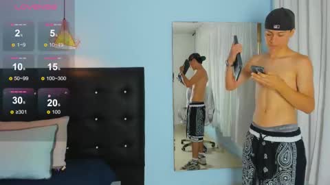 abraham_horny18 online show from 4, 11, 2025