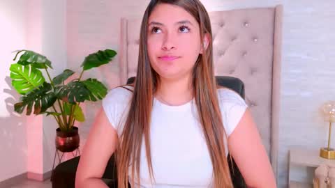 abrill_cute online show from 20, 9, 2025