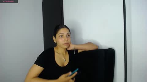 Snapshot of abrilsonne chatting on 10, 9, 2025 AbrilSonne online show from 10, 9, 2025