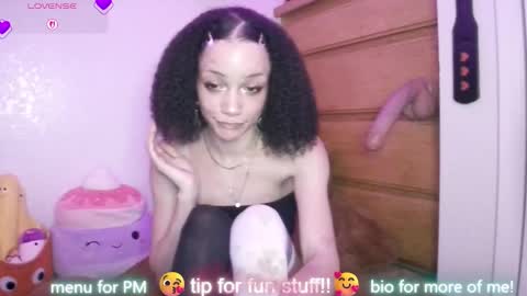 Peach online show from 11, 2, 2026