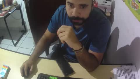 Snapshot of absinnto2016 chatting on 26, 12, 2024 Luke 33 online show from 26, 12, 2024